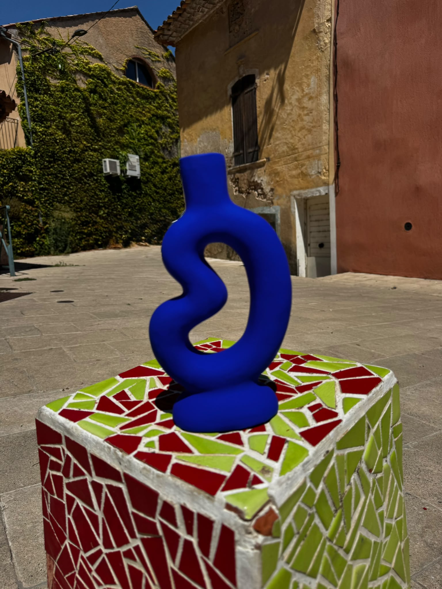Vase en céramique Majorelle Volute