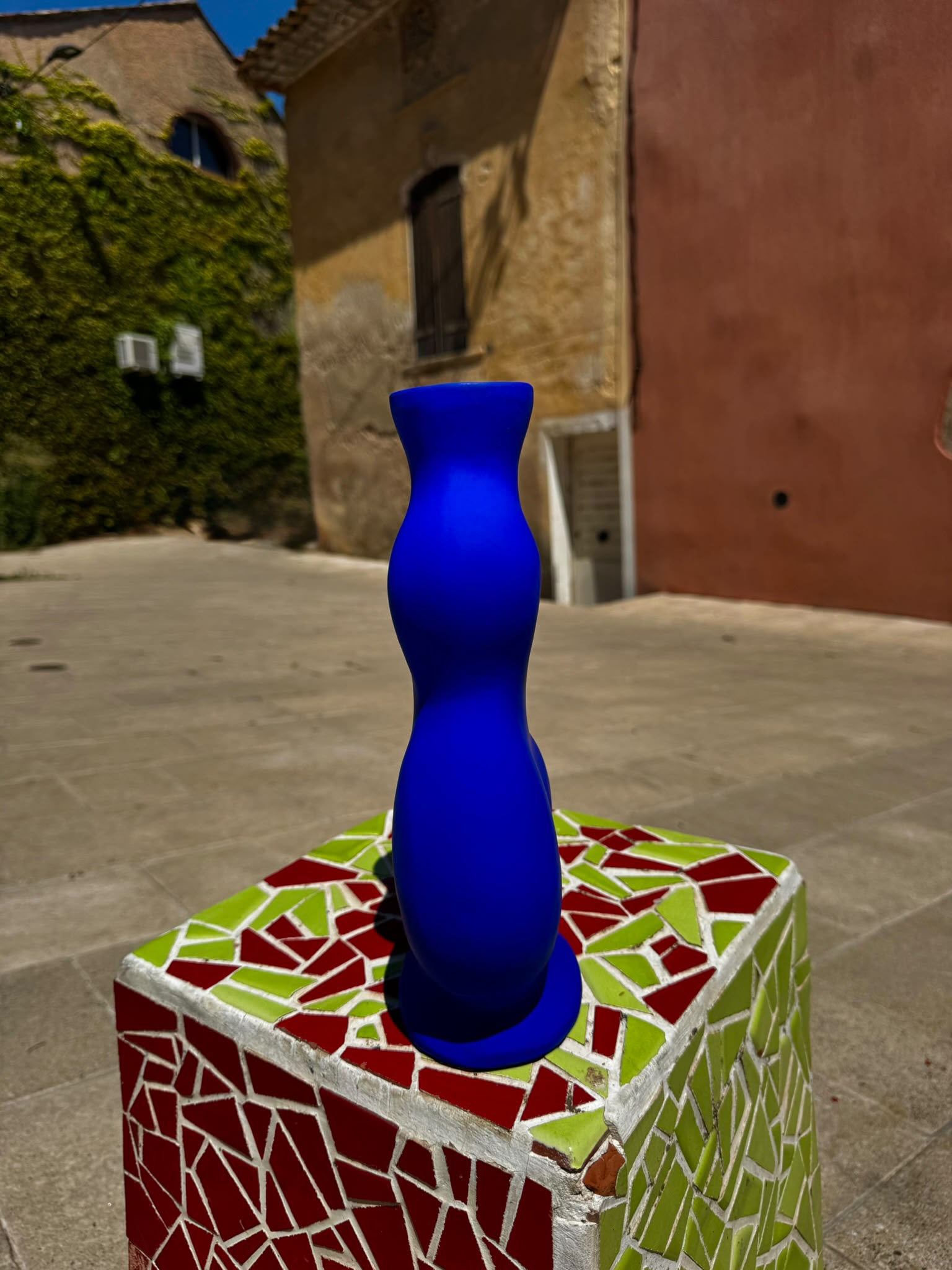 Vase en céramique Majorelle Dune