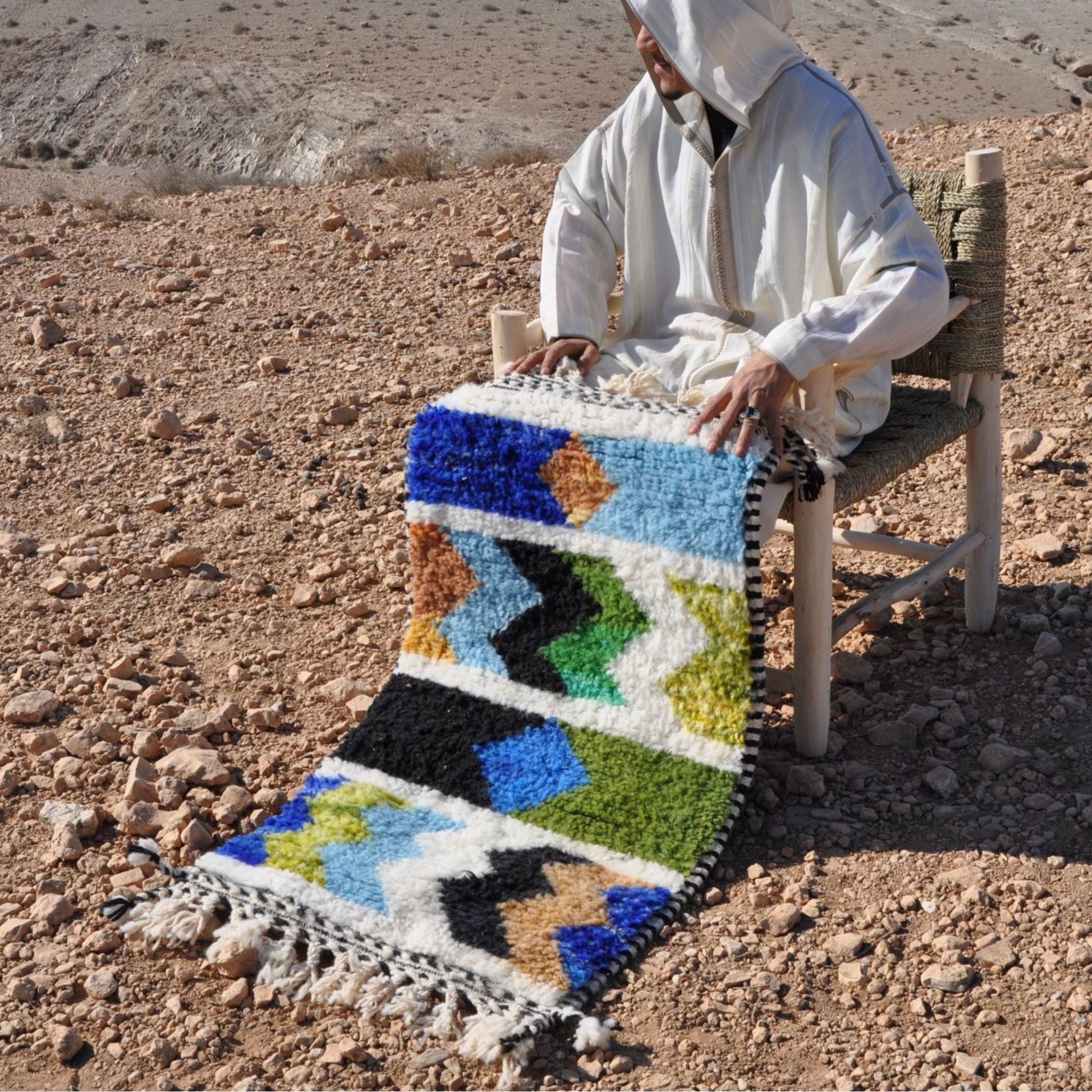 Petit tapis berbère coloré en laine - n°024 | 80x30 cm - Rue Majorelle